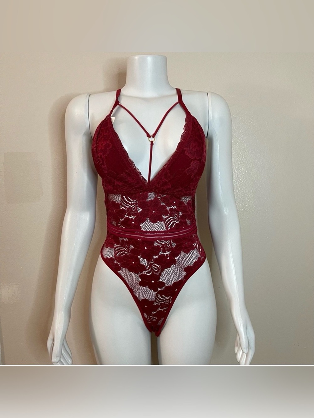 Burgundy lace strappy removable pads teddy lingerie bodysuit